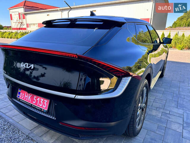 Черный Киа EV6, объемом двигателя 0 л и пробегом 82 тыс. км за 26100 $, фото 3 на Automoto.ua