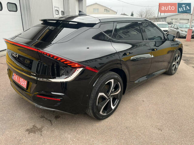Черный Киа EV6, объемом двигателя 0 л и пробегом 44 тыс. км за 25300 $, фото 3 на Automoto.ua