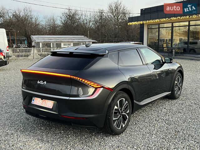 Черный Киа EV6, объемом двигателя 0 л и пробегом 28 тыс. км за 24500 $, фото 6 на Automoto.ua