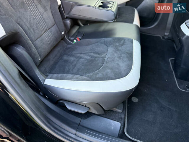 Черный Киа EV6, объемом двигателя 0 л и пробегом 80 тыс. км за 22900 $, фото 100 на Automoto.ua