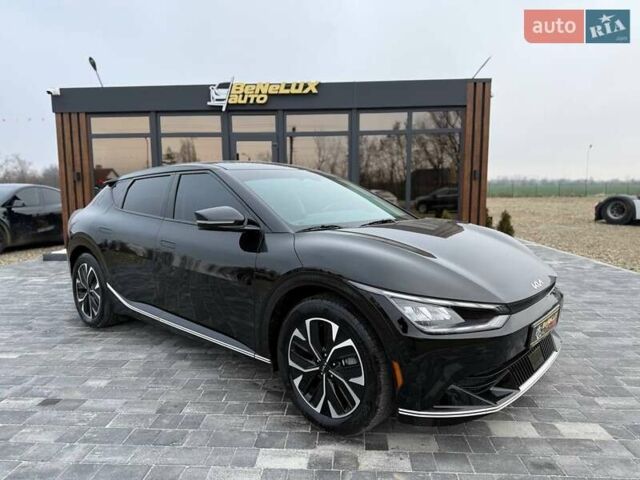 Чорний Кіа EV6, об'ємом двигуна 0 л та пробігом 7 тис. км за 26999 $, фото 2 на Automoto.ua