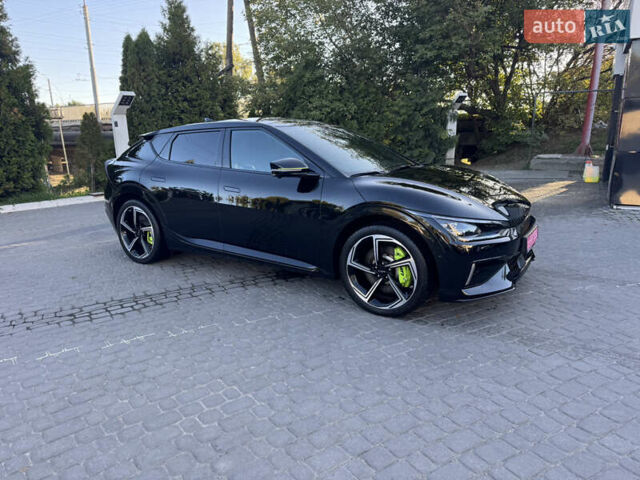 Черный Киа EV6, объемом двигателя 0 л и пробегом 49 тыс. км за 34500 $, фото 6 на Automoto.ua