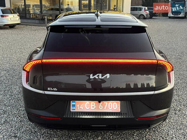 Черный Киа EV6, объемом двигателя 0 л и пробегом 28 тыс. км за 24500 $, фото 22 на Automoto.ua