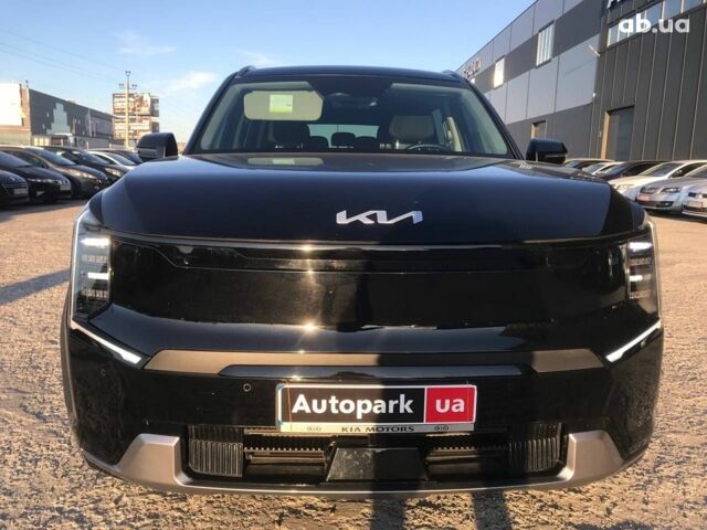 Черный Киа EV6, объемом двигателя 0 л и пробегом 23 тыс. км за 43590 $, фото 1 на Automoto.ua
