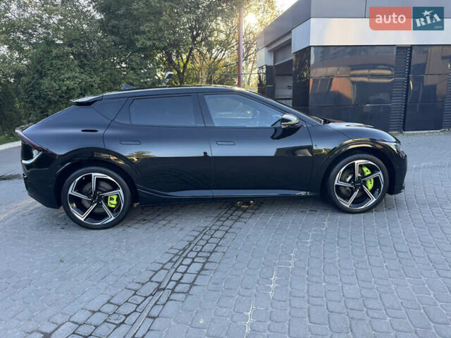 Черный Киа EV6, объемом двигателя 0 л и пробегом 49 тыс. км за 34500 $, фото 9 на Automoto.ua