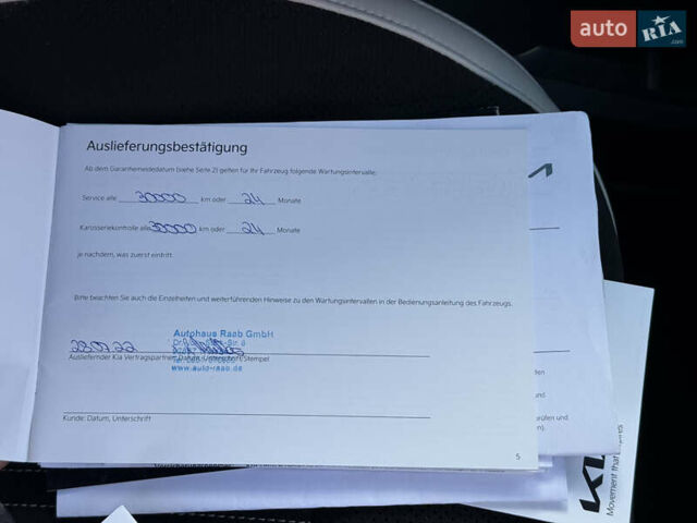 Черный Киа EV6, объемом двигателя 0 л и пробегом 80 тыс. км за 22900 $, фото 54 на Automoto.ua