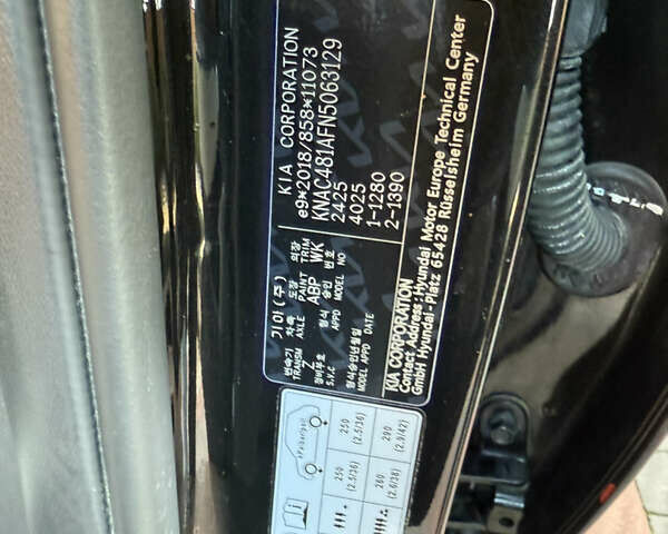 Черный Киа EV6, объемом двигателя 0 л и пробегом 80 тыс. км за 22900 $, фото 118 на Automoto.ua