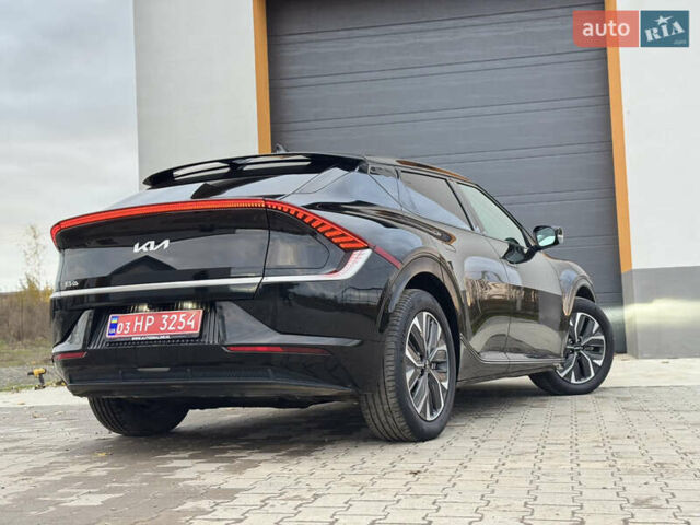 Черный Киа EV6, объемом двигателя 0 л и пробегом 77 тыс. км за 26000 $, фото 12 на Automoto.ua