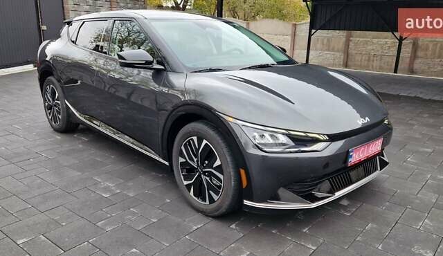 Черный Киа EV6, объемом двигателя 0 л и пробегом 76 тыс. км за 23900 $, фото 20 на Automoto.ua
