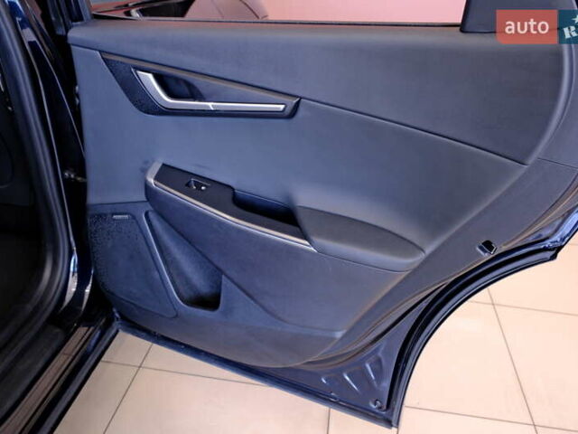 Черный Киа EV6, объемом двигателя 0 л и пробегом 29 тыс. км за 24900 $, фото 51 на Automoto.ua