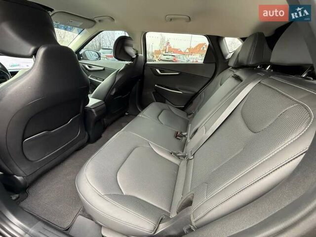 Чорний Кіа EV6, об'ємом двигуна 0 л та пробігом 7 тис. км за 26999 $, фото 30 на Automoto.ua