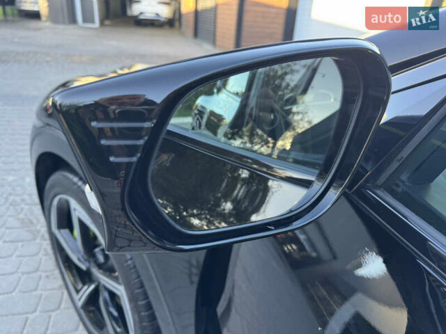 Черный Киа EV6, объемом двигателя 0 л и пробегом 49 тыс. км за 34500 $, фото 56 на Automoto.ua