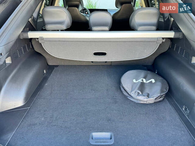 Черный Киа EV6, объемом двигателя 0 л и пробегом 82 тыс. км за 26100 $, фото 16 на Automoto.ua
