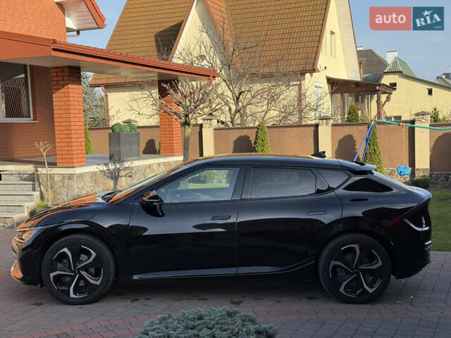 Черный Киа EV6, объемом двигателя 0 л и пробегом 80 тыс. км за 22900 $, фото 3 на Automoto.ua
