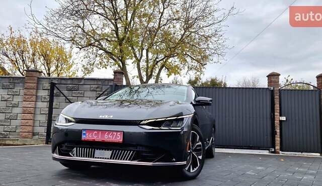 Черный Киа EV6, объемом двигателя 0 л и пробегом 76 тыс. км за 23900 $, фото 15 на Automoto.ua