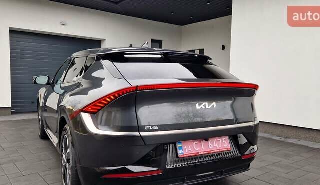 Черный Киа EV6, объемом двигателя 0 л и пробегом 76 тыс. км за 23900 $, фото 62 на Automoto.ua