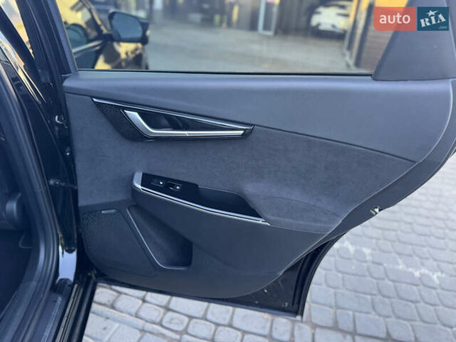Черный Киа EV6, объемом двигателя 0 л и пробегом 49 тыс. км за 34500 $, фото 52 на Automoto.ua