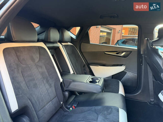 Черный Киа EV6, объемом двигателя 0 л и пробегом 80 тыс. км за 22900 $, фото 95 на Automoto.ua