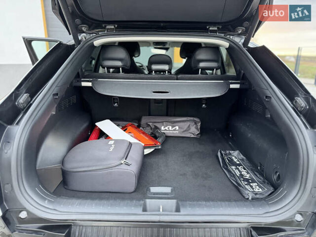 Черный Киа EV6, объемом двигателя 0 л и пробегом 77 тыс. км за 26000 $, фото 29 на Automoto.ua