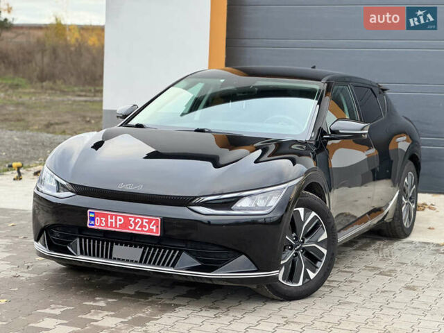 Черный Киа EV6, объемом двигателя 0 л и пробегом 77 тыс. км за 26000 $, фото 2 на Automoto.ua