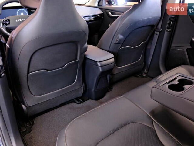 Черный Киа EV6, объемом двигателя 0 л и пробегом 29 тыс. км за 24900 $, фото 49 на Automoto.ua