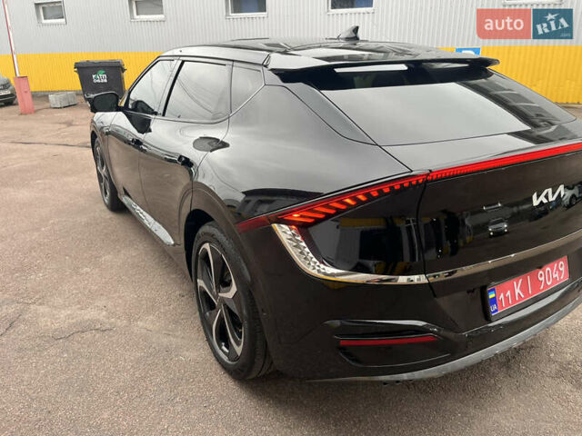 Черный Киа EV6, объемом двигателя 0 л и пробегом 44 тыс. км за 25300 $, фото 5 на Automoto.ua