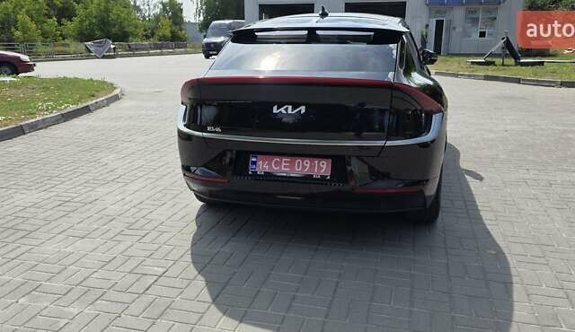Черный Киа EV6, объемом двигателя 0 л и пробегом 21 тыс. км за 27999 $, фото 27 на Automoto.ua