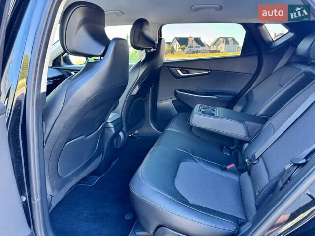 Черный Киа EV6, объемом двигателя 0 л и пробегом 82 тыс. км за 26100 $, фото 11 на Automoto.ua