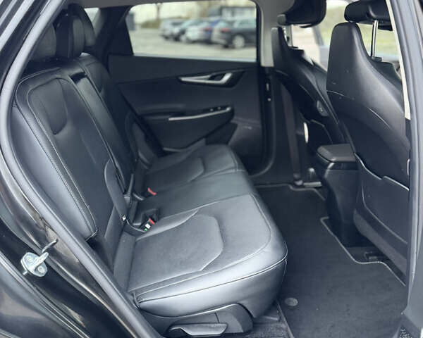 Черный Киа EV6, объемом двигателя 0 л и пробегом 77 тыс. км за 26000 $, фото 27 на Automoto.ua