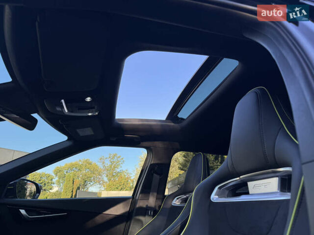 Черный Киа EV6, объемом двигателя 0 л и пробегом 49 тыс. км за 34500 $, фото 71 на Automoto.ua