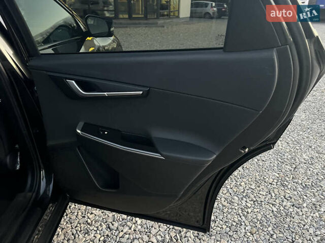 Черный Киа EV6, объемом двигателя 0 л и пробегом 28 тыс. км за 24500 $, фото 29 на Automoto.ua
