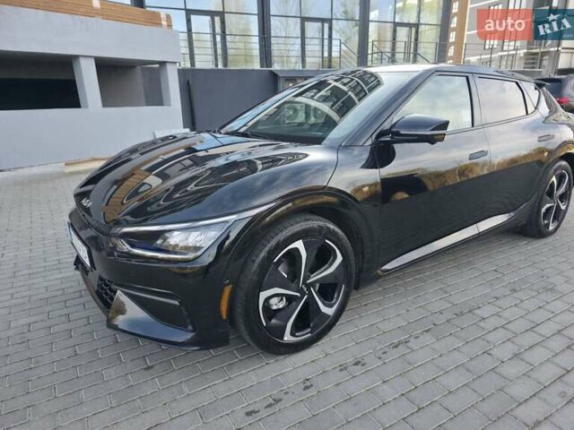 Черный Киа EV6, объемом двигателя 0 л и пробегом 29 тыс. км за 28900 $, фото 9 на Automoto.ua