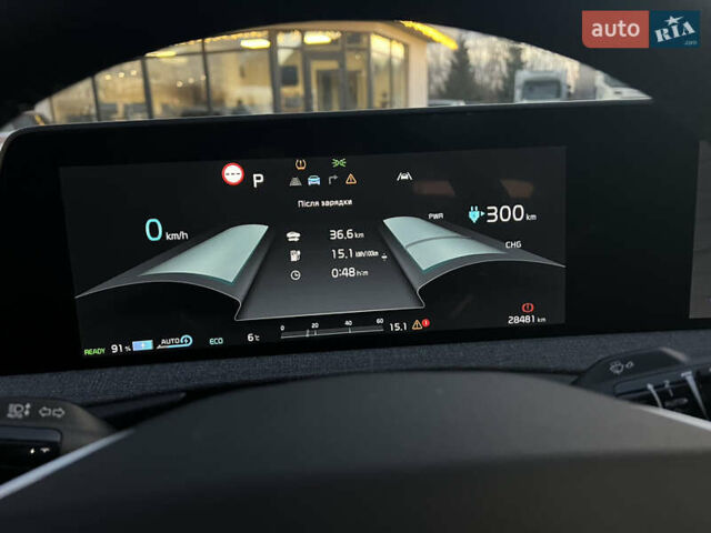 Черный Киа EV6, объемом двигателя 0 л и пробегом 28 тыс. км за 24500 $, фото 45 на Automoto.ua