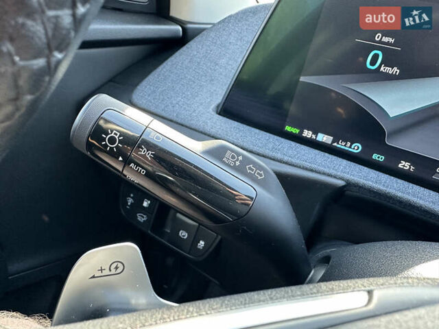 Черный Киа EV6, объемом двигателя 0 л и пробегом 76 тыс. км за 23800 $, фото 20 на Automoto.ua