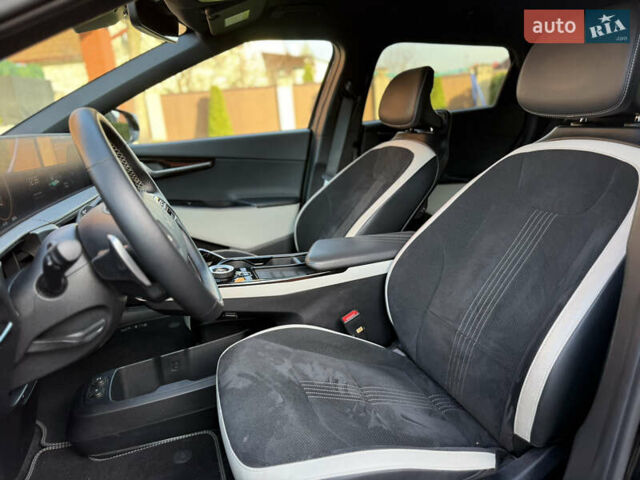 Черный Киа EV6, объемом двигателя 0 л и пробегом 80 тыс. км за 22900 $, фото 39 на Automoto.ua
