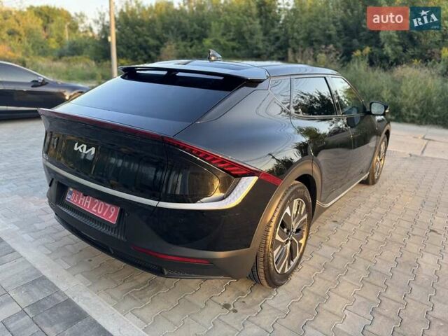 Черный Киа EV6, объемом двигателя 0 л и пробегом 4 тыс. км за 28500 $, фото 8 на Automoto.ua