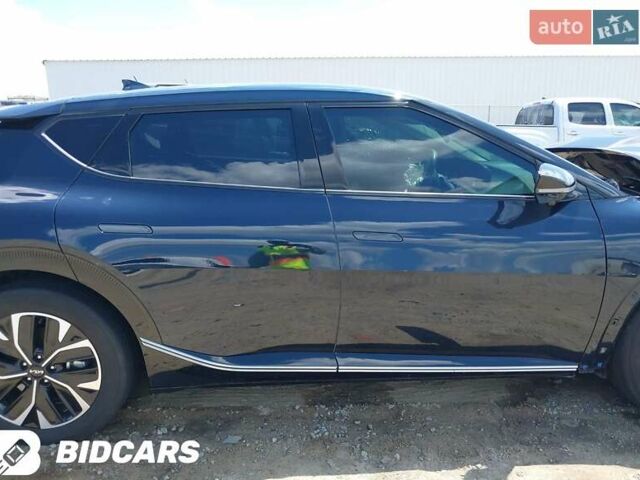 Черный Киа EV6, объемом двигателя 0 л и пробегом 45 тыс. км за 8200 $, фото 4 на Automoto.ua