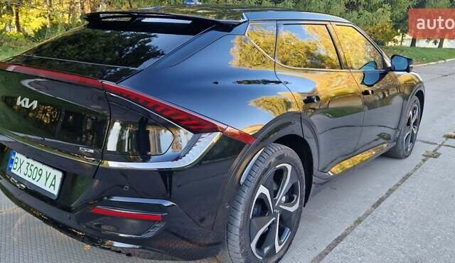 Чорний Кіа EV6, об'ємом двигуна 0 л та пробігом 21 тис. км за 27000 $, фото 8 на Automoto.ua