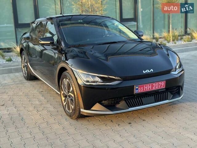 Черный Киа EV6, объемом двигателя 0 л и пробегом 4 тыс. км за 28500 $, фото 11 на Automoto.ua