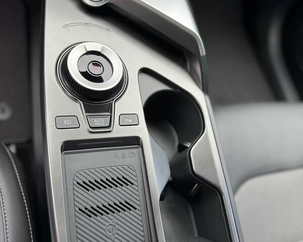 Черный Киа EV6, объемом двигателя 0 л и пробегом 3 тыс. км за 28500 $, фото 23 на Automoto.ua