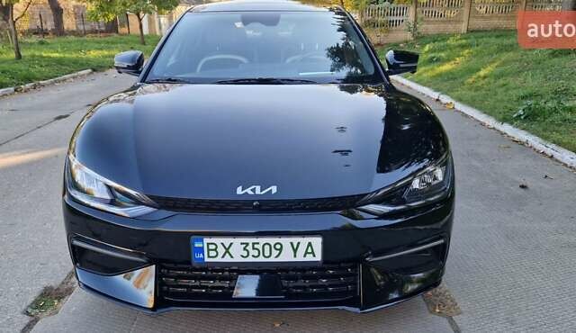 Чорний Кіа EV6, об'ємом двигуна 0 л та пробігом 21 тис. км за 27000 $, фото 7 на Automoto.ua