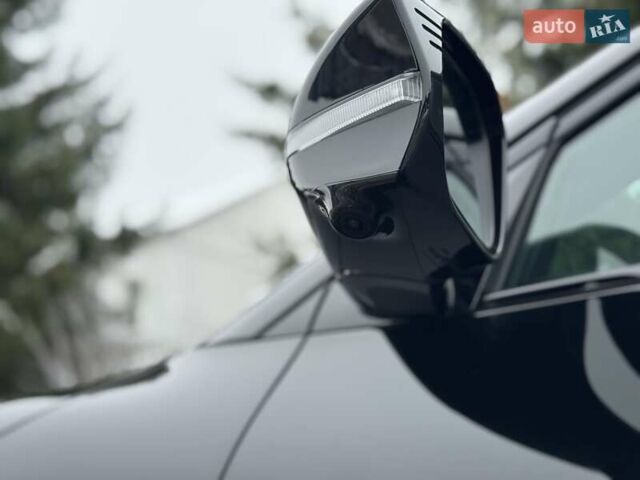 Черный Киа EV6, объемом двигателя 0 л и пробегом 11 тыс. км за 29999 $, фото 10 на Automoto.ua