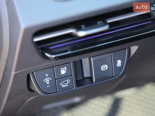 Черный Киа EV6, объемом двигателя 0 л и пробегом 5 тыс. км за 33300 $, фото 20 на Automoto.ua