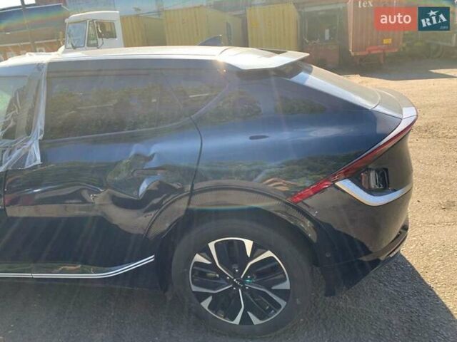Черный Киа EV6, объемом двигателя 0 л и пробегом 45 тыс. км за 8200 $, фото 19 на Automoto.ua