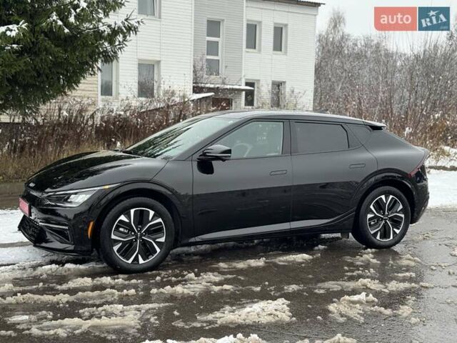 Черный Киа EV6, объемом двигателя 0 л и пробегом 11 тыс. км за 29999 $, фото 3 на Automoto.ua