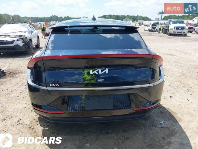 Черный Киа EV6, объемом двигателя 0 л и пробегом 45 тыс. км за 8200 $, фото 5 на Automoto.ua