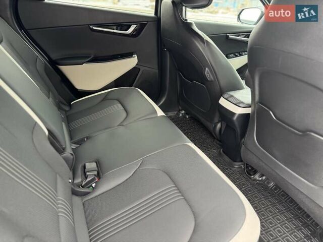Черный Киа EV6, объемом двигателя 0 л и пробегом 11 тыс. км за 29999 $, фото 23 на Automoto.ua