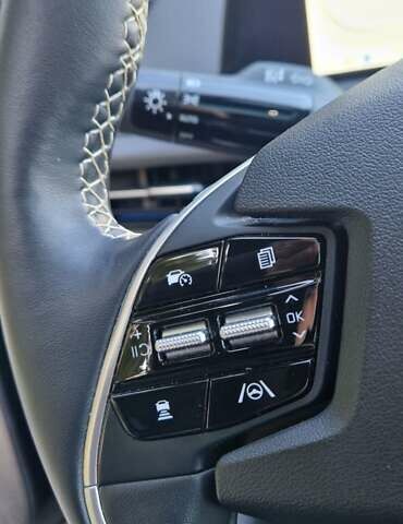 Чорний Кіа EV6, об'ємом двигуна 0 л та пробігом 21 тис. км за 27000 $, фото 23 на Automoto.ua