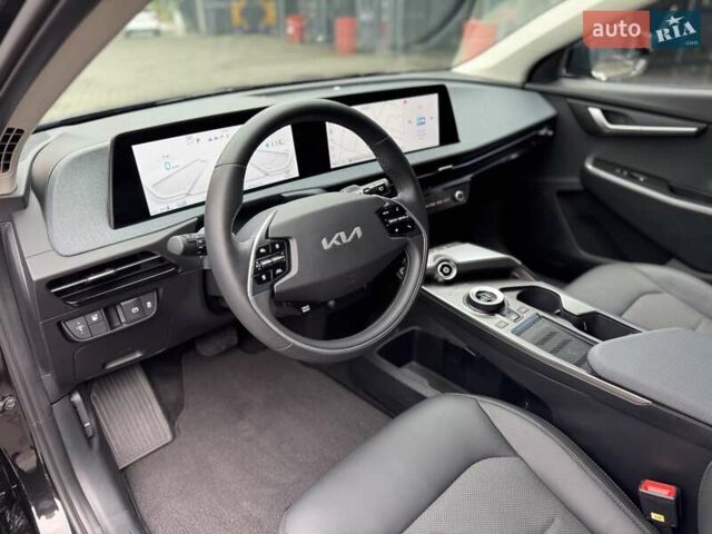 Черный Киа EV6, объемом двигателя 0 л и пробегом 3 тыс. км за 28500 $, фото 13 на Automoto.ua