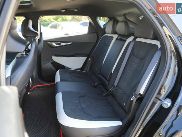 Черный Киа EV6, объемом двигателя 0 л и пробегом 5 тыс. км за 33300 $, фото 7 на Automoto.ua